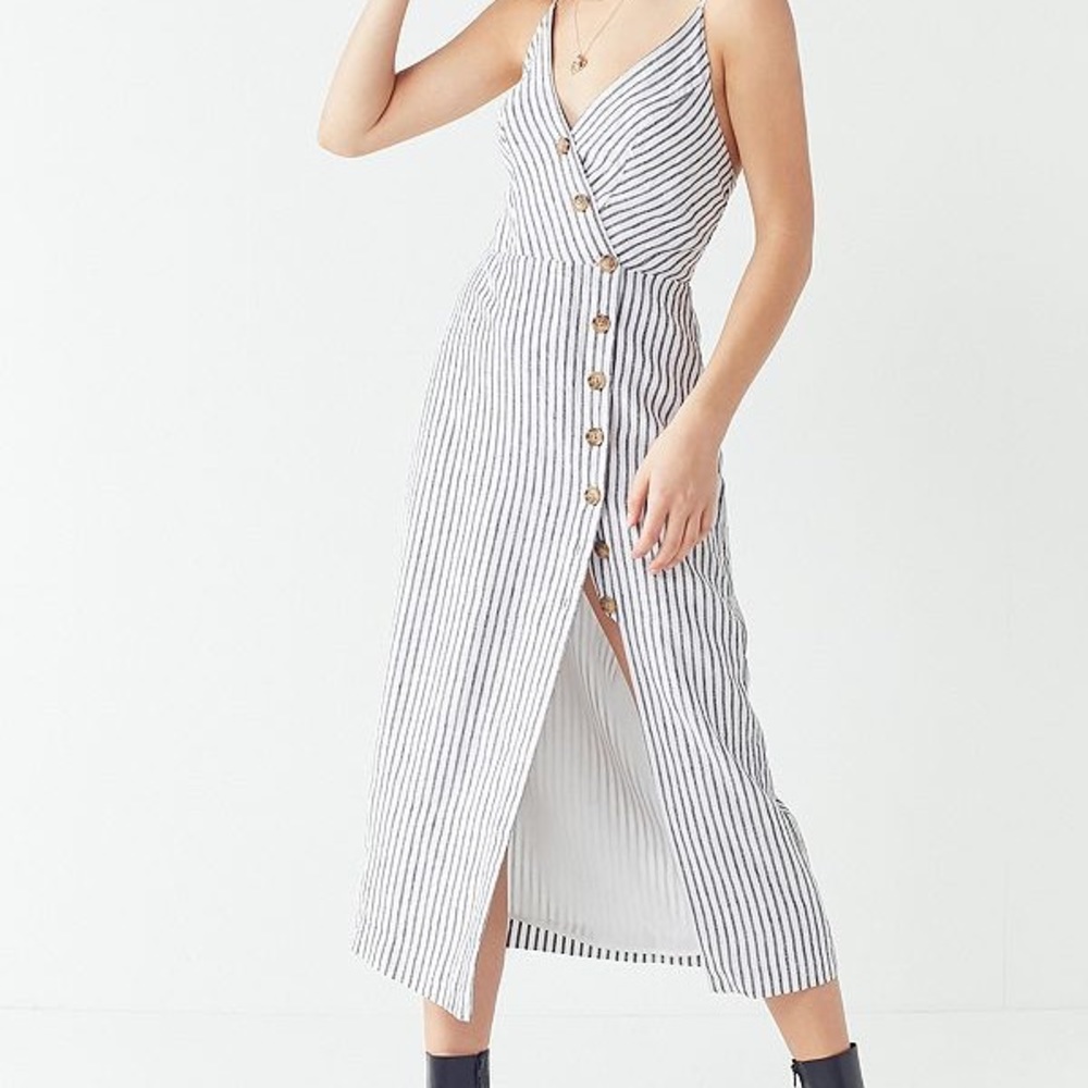 Urban Outfitters linen button down dress XS